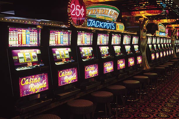 The Dog House slot game paytable and symbol guide on menara188 mobile