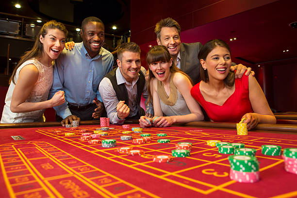 The Dog House free spins bonus round with expanding wilds